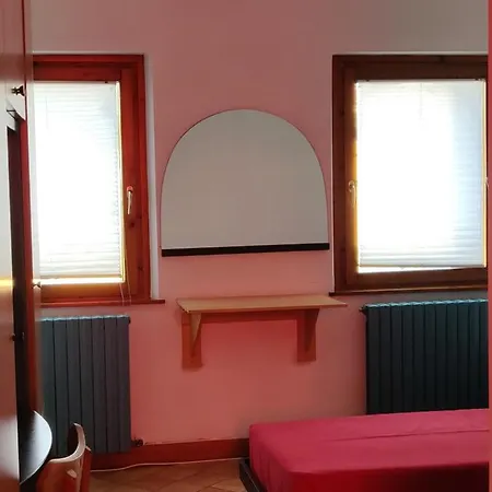 奥斯特罗欧罗巴旅舍 * 圣维托·阿尔塔格里亚梅