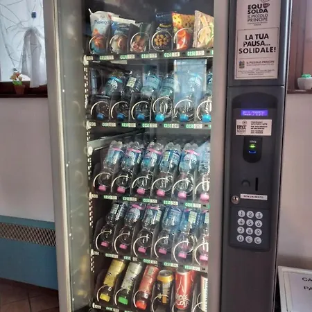 奥斯特罗欧罗巴旅舍 旅馆 *